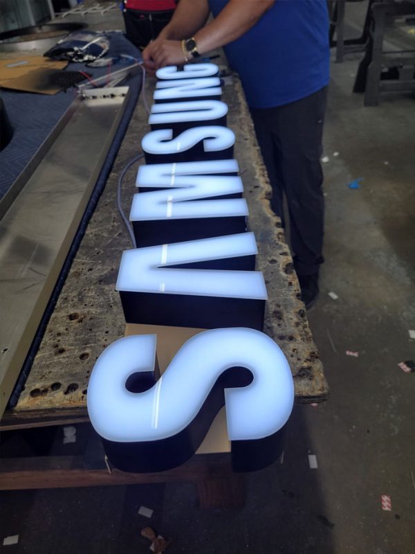 channel letter signs